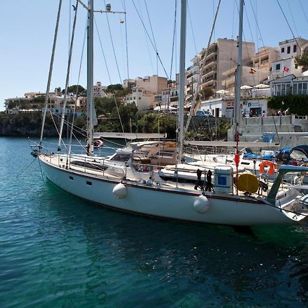 Apartamentos Llevant Cala Figuera  Esterno foto